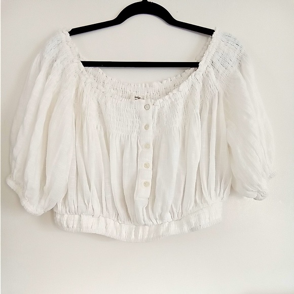 ✨HP✨ FREE PEOPLE off the shoulder with smocked details - Picture 2 of 4